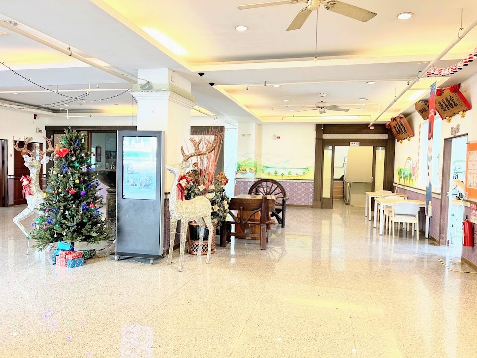 高雄市私立崇恩老人長期照顧中心（養護型）